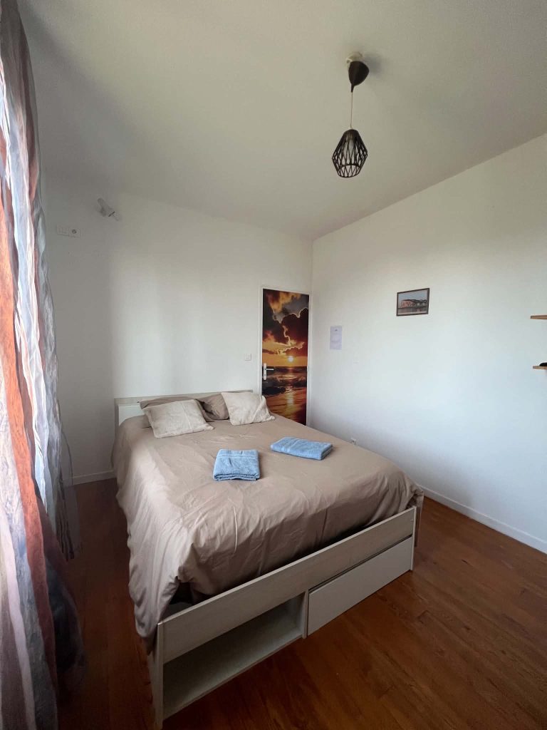Chambre 2 Lit 140 x 200